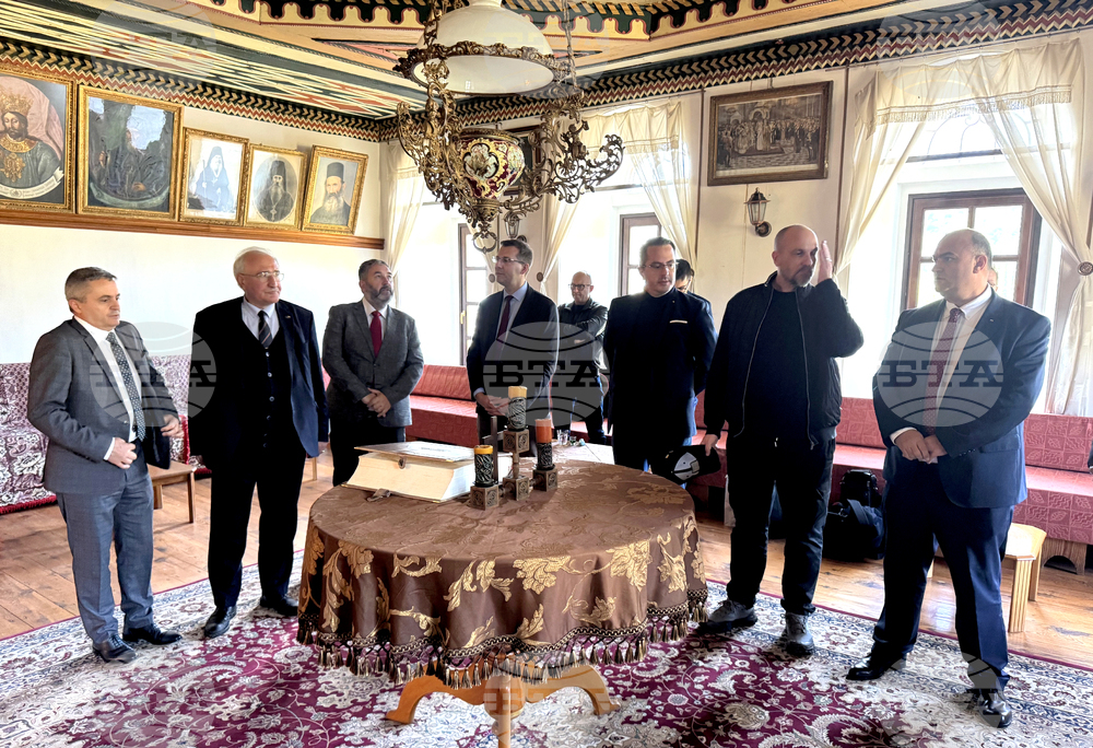 Гърция - Света Гора - Българска парламентарна делегация пристигна в Зограф за есенния празник на свети Георги