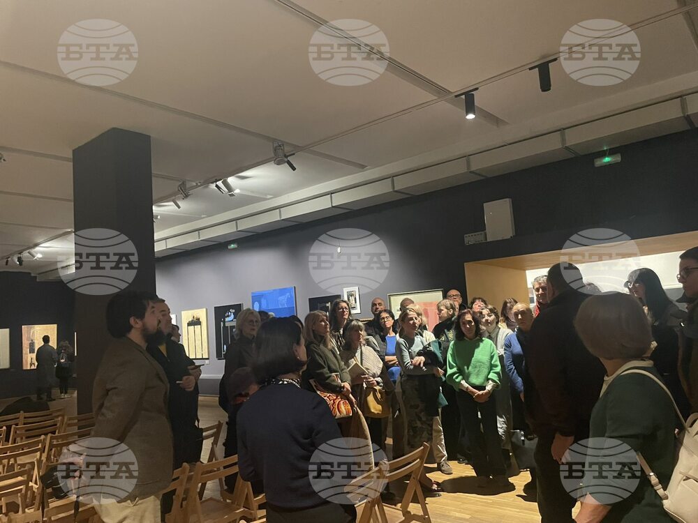 Софийска градска художествена галерия - Гайд тур - изложба „Иван Вукадинов. Картина извън картината“