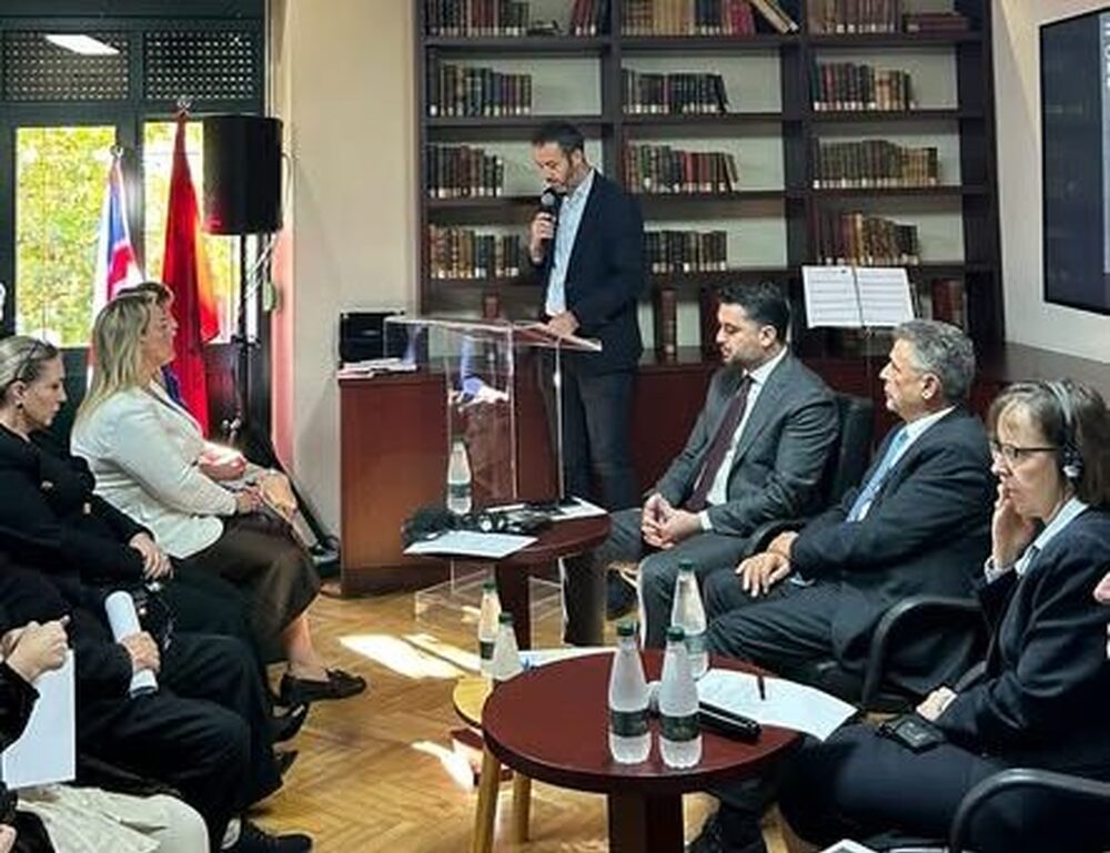 АТА: Изложба отдава почит на британския офицер Обри Хърбърт, приятел на Албания