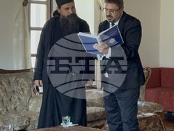 Гърция - Света Гора - БТА предостави на Зографския манастир на Света гора новини и снимки за него от архивите на агенцията 