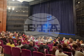 Пазарджик - „Алиса в страната на чудесата“ - театрална постановка