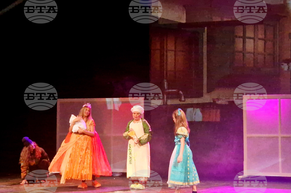 Пазарджик - „Алиса в страната на чудесата“ - театрална постановка