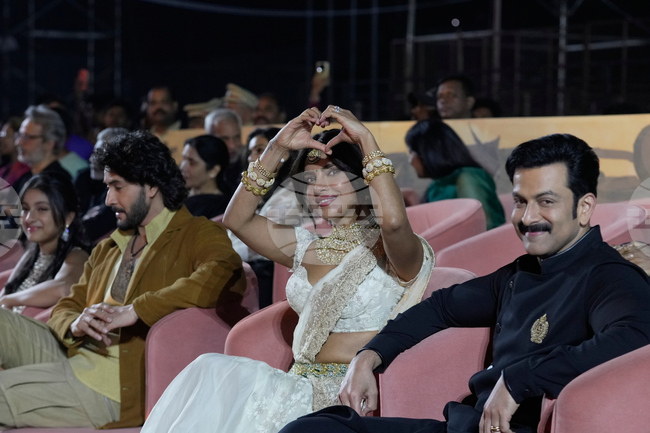 India Varanasi Rajamouli