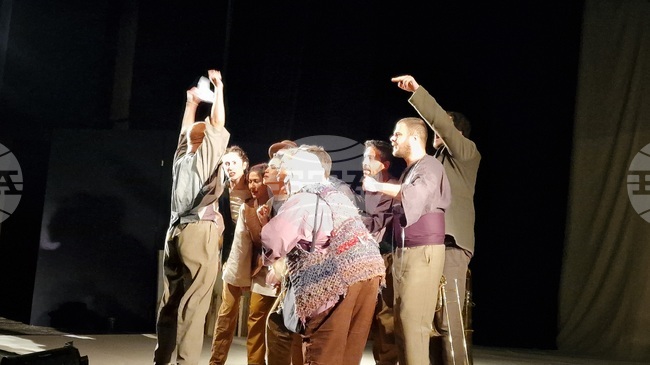 Родопският драматичен театър в Смолян представя два спектакъла тази седмица