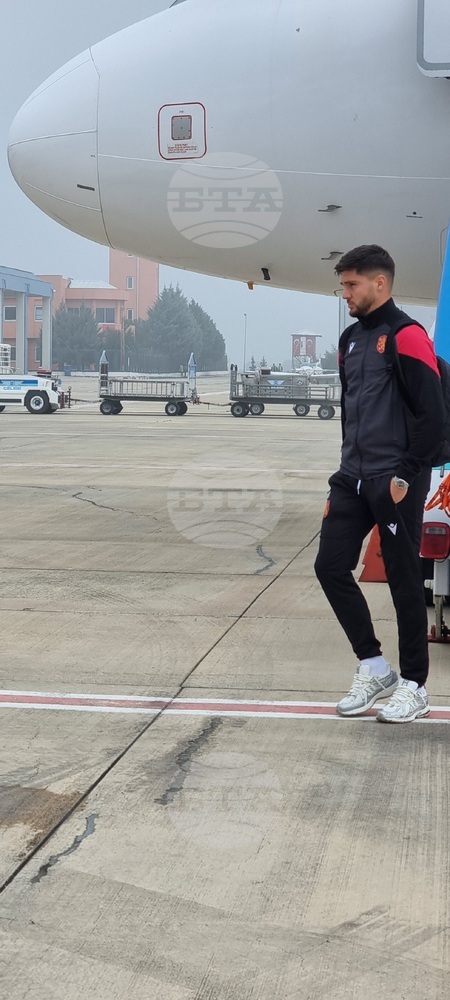 "Дадохме всичко от себе си, но явно не сме успели да се справим", съжалява защитникът Християн Петров 