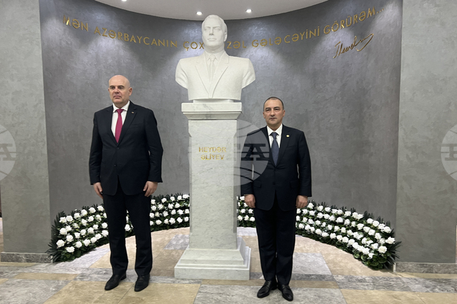 Азербайджан - Баку - Иван Гешев - посещение