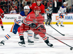 Oilers Hurricanes Hockey