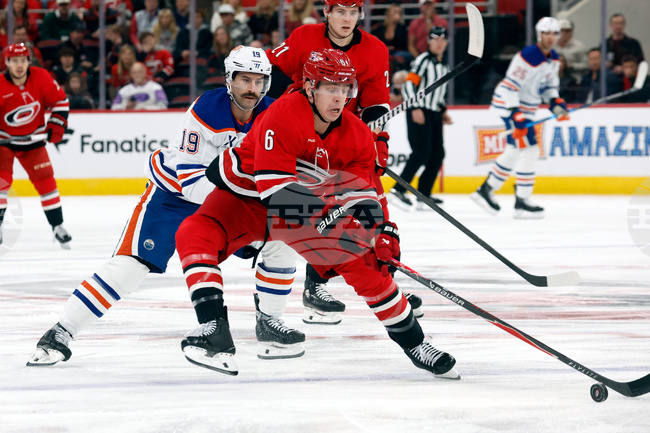 Oilers Hurricanes Hockey