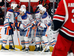 Oilers Hurricanes Hockey