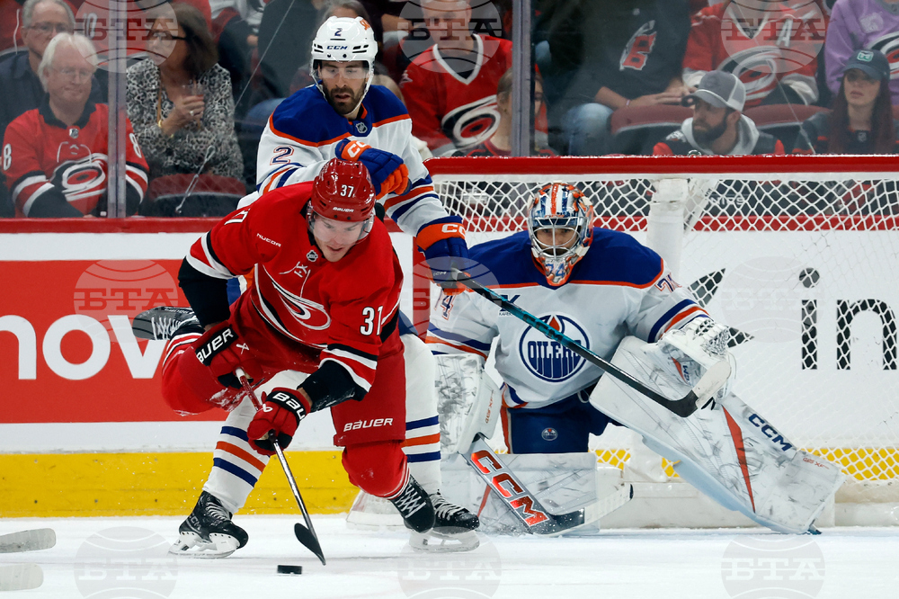 Oilers Hurricanes Hockey