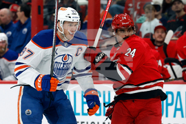 Oilers Hurricanes Hockey