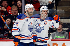 Oilers Hurricanes Hockey