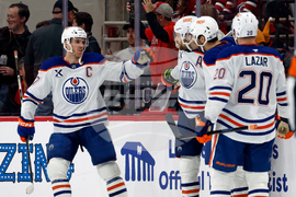 Oilers Hurricanes Hockey