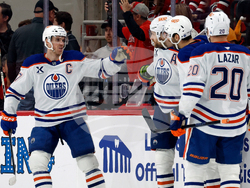 Oilers Hurricanes Hockey