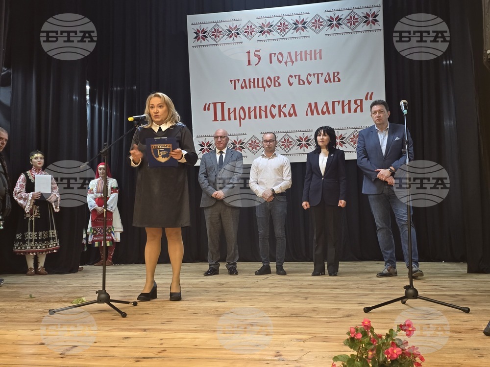 В петричкото село Марикостиново се извършва основен ремонт на сградата на физкултурния салон на Основно училище „Св. св. Кирил и Методий“