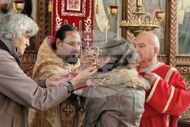 Шумен - храм „Свети Три Светители“ - литургия и проповед