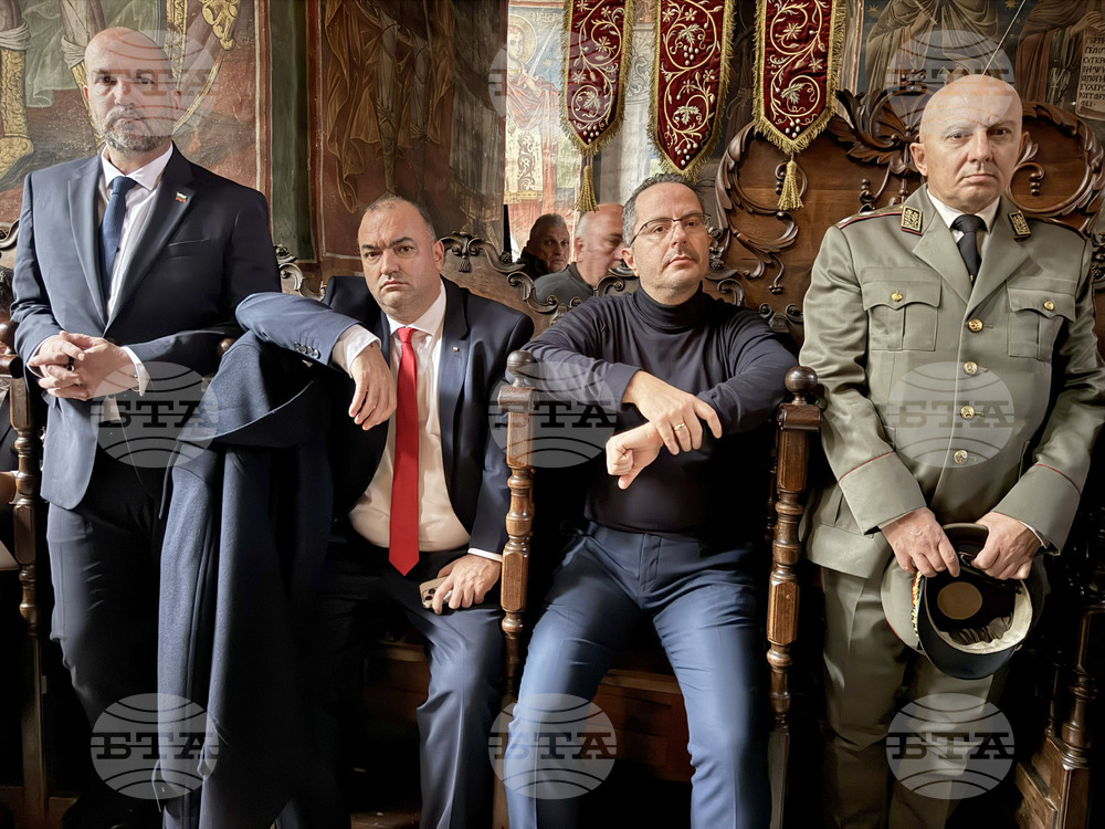 Зографски манастир - есенния празник на свети Георги - литургия и литийно шествие