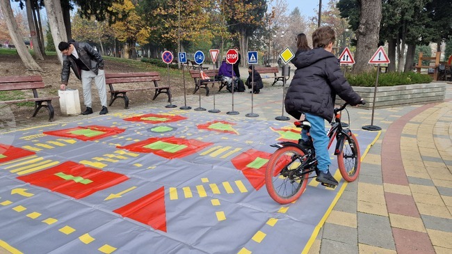 В Стара Загора се проведе кампания за превенция на пътни произшествия „Шофирането не е игра“