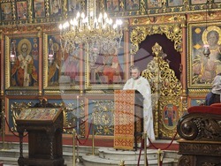 Русе - църква "Света Троица" - литургия