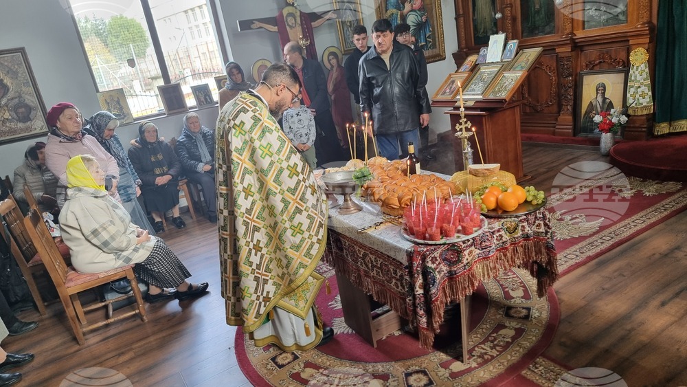 Добрич - панихида - почит към загиналите при ПТП