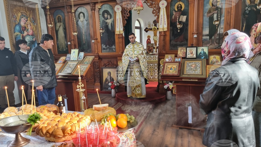 Добрич - панихида - почит към загиналите при ПТП