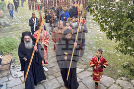 Зографски манастир - есенния празник на свети Георги - литургия и литийно шествие