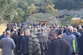 Зографски манастир - есенния празник на свети Георги - литургия и литийно шествие