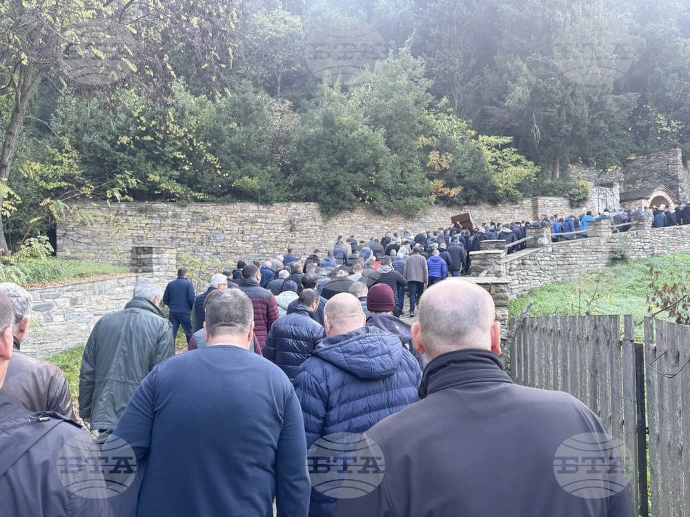 Зографски манастир - есенния празник на свети Георги - литургия и литийно шествие