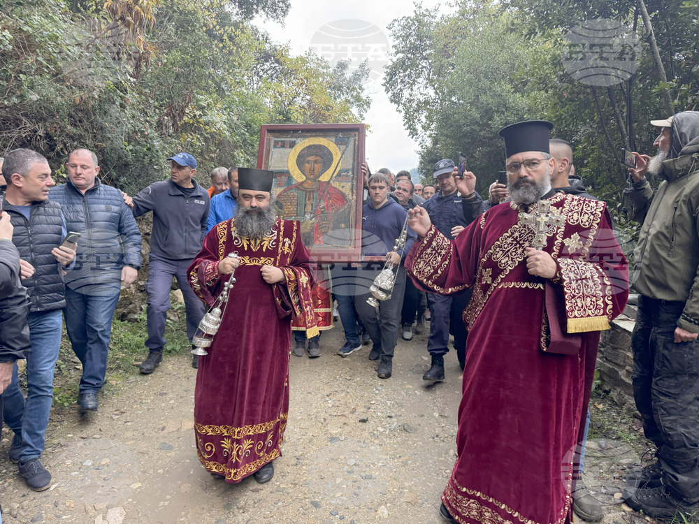 Зографски манастир - есенния празник на свети Георги - литургия и литийно шествие