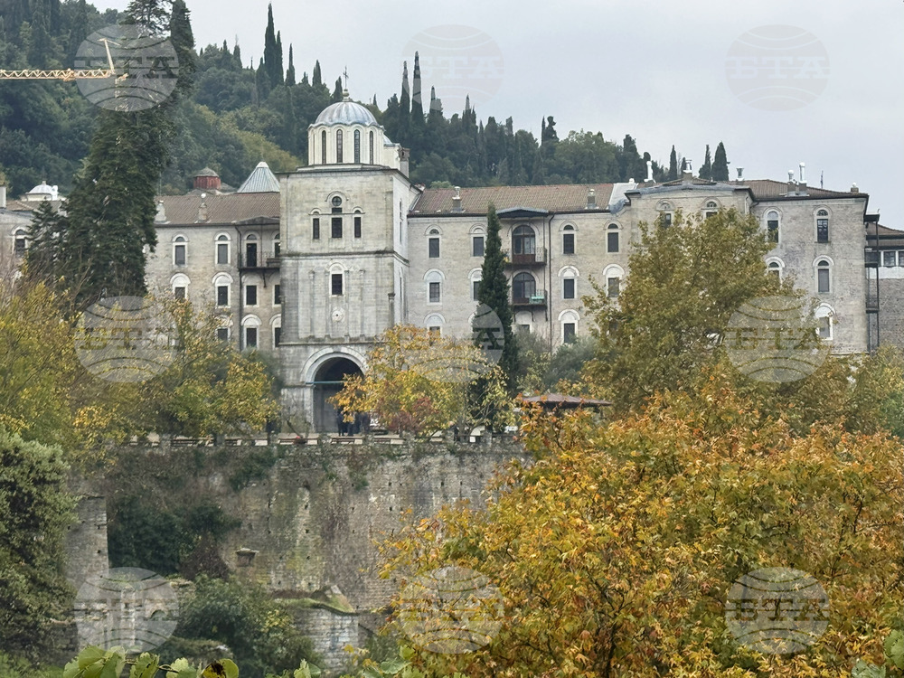 Зографски манастир - есенния празник на свети Георги - литургия и литийно шествие