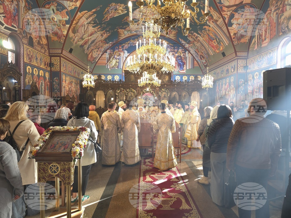 Пловдив - Митрополит Николай - архиерийска света литургия в храм „Св. Възнесение Господне“