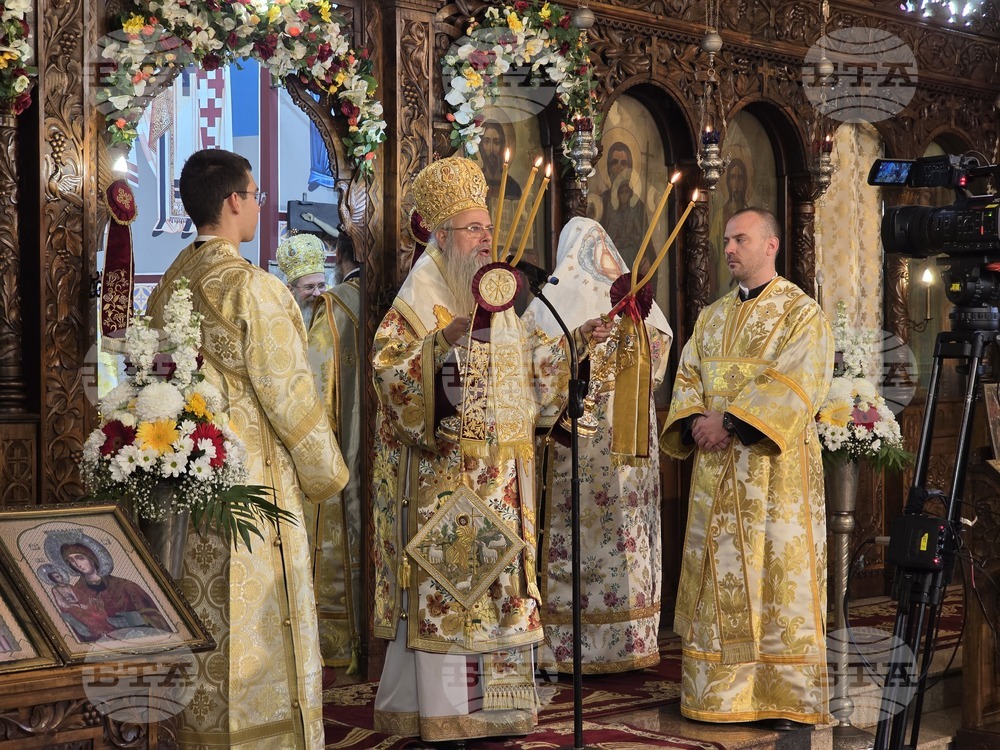 Пловдив - Митрополит Николай - архиерийска света литургия в храм „Св. Възнесение Господне“