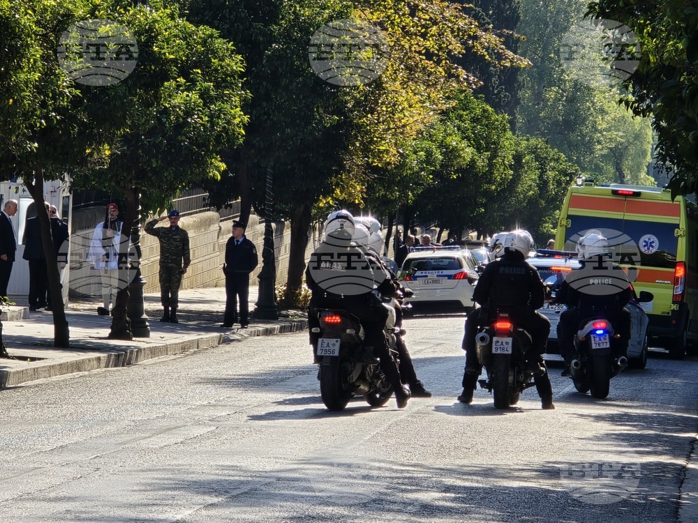 Атина - Володимир Зеленски - пристигане