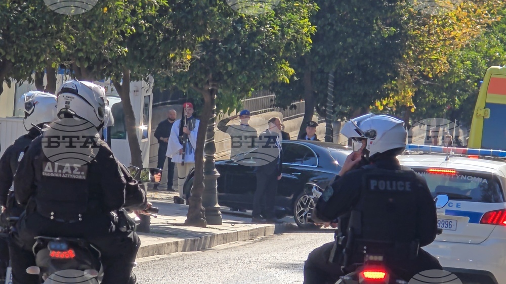 Атина - Володимир Зеленски - пристигане