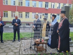 Попово - болница - паметник