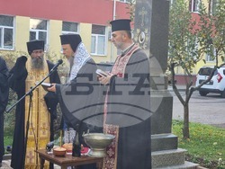 Попово - болница - паметник