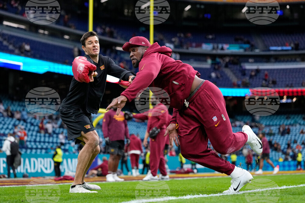 Commanders Dolphins Football