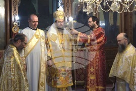 Видин - митрополит Пахомий - света литургия