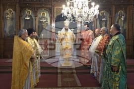Видин - митрополит Пахомий - света литургия