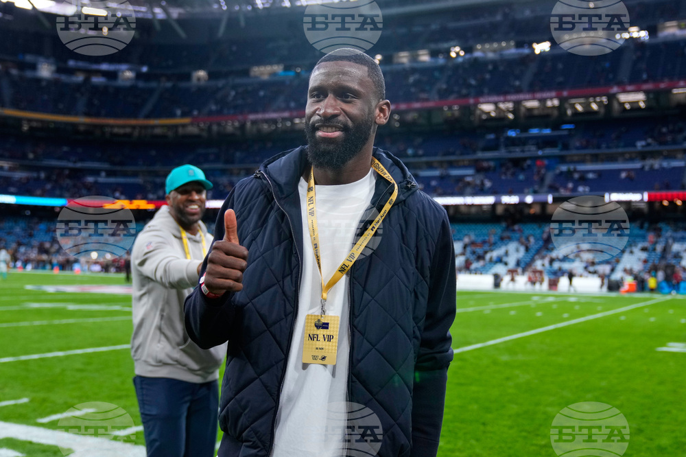 Commanders Dolphins Football