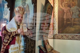 Попово - Главиницки епископ Макарий - неделна служба