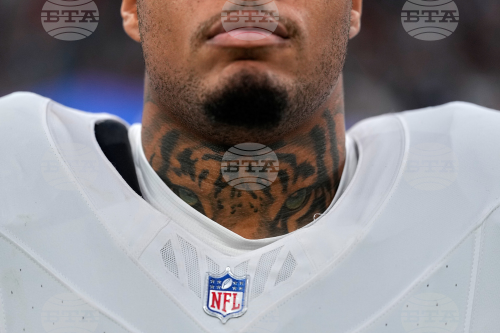 Commanders Dolphins Football