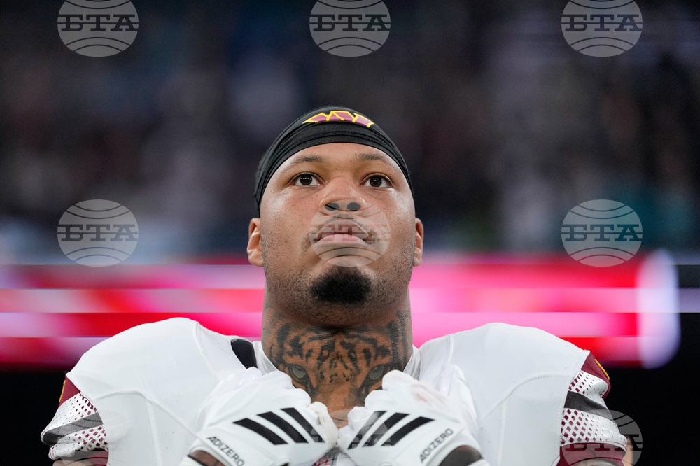 Commanders Dolphins Football