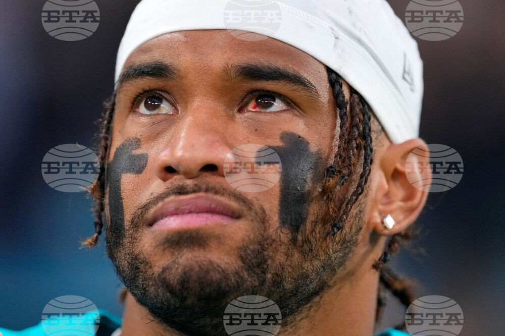 Commanders Dolphins Football