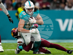 Commanders Dolphins Football