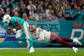 Commanders Dolphins Football