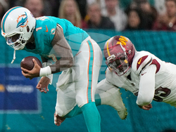 Commanders Dolphins Football