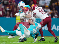 Commanders Dolphins Football