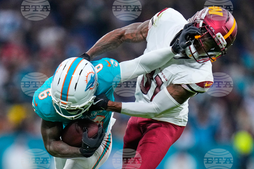 Commanders Dolphins Football