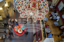 Russia New Year Preparation